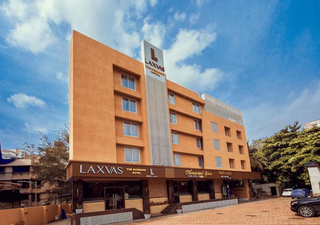 Hotel Laxvas Thane Exteriör bild